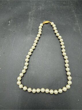 Elegant hand tied faux Pearl Necklace